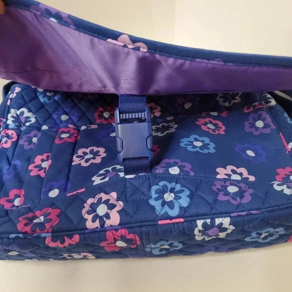 Vera Bradley Ellie Flowers Messenger Bag New with Tags - Picture 7 of 14